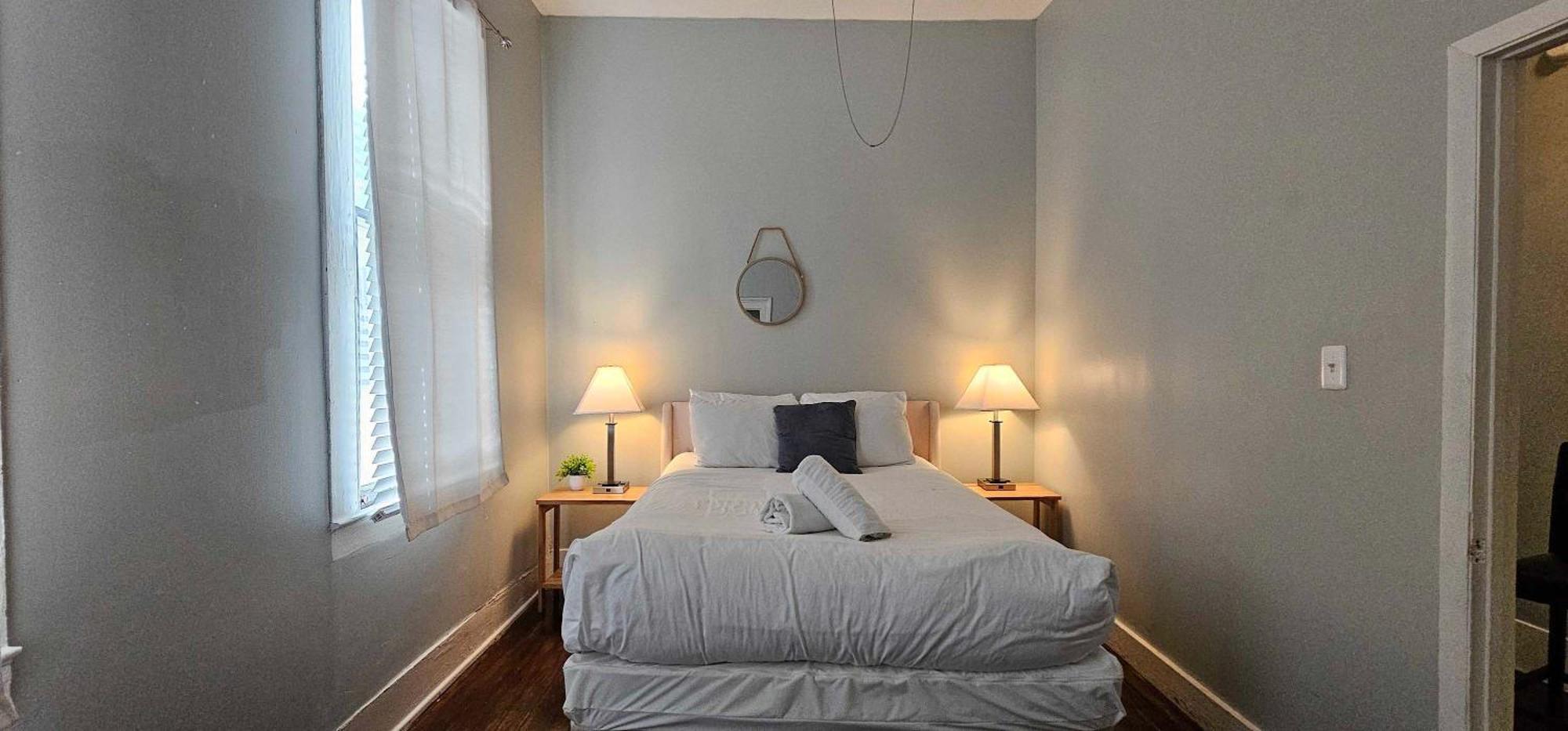 Mins From Downtown & Dining, Dauphin Darling 2 Apartment โมบิล ภายนอก รูปภาพ
